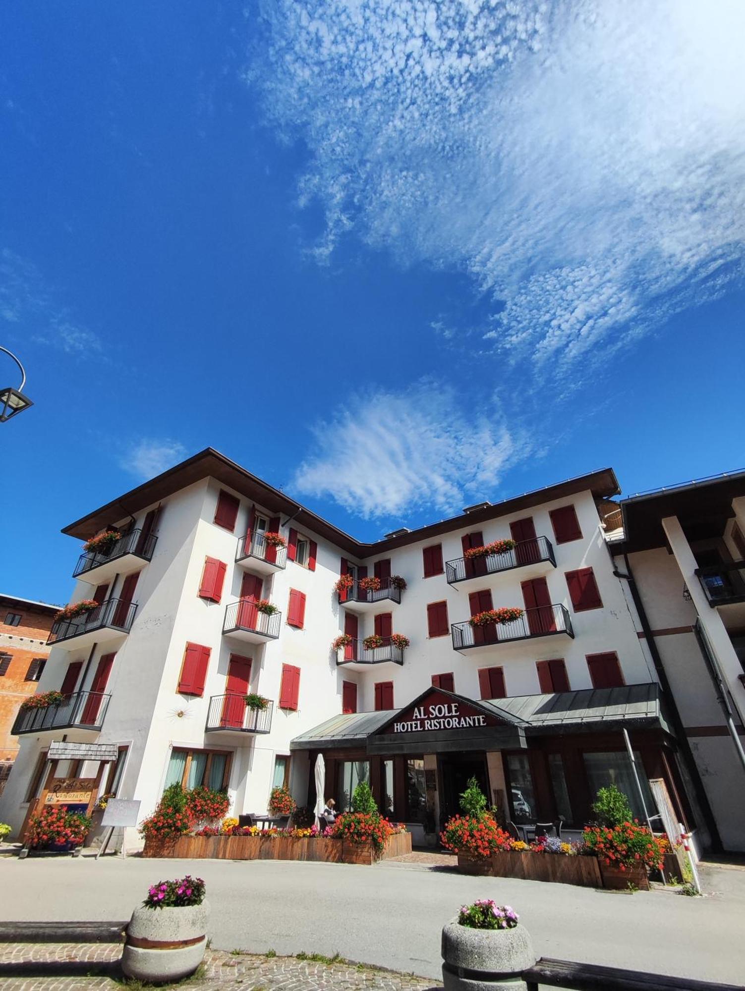 Al Sole Hotel Ristorante Dal 1870 Pieve di Cadore Bagian luar foto